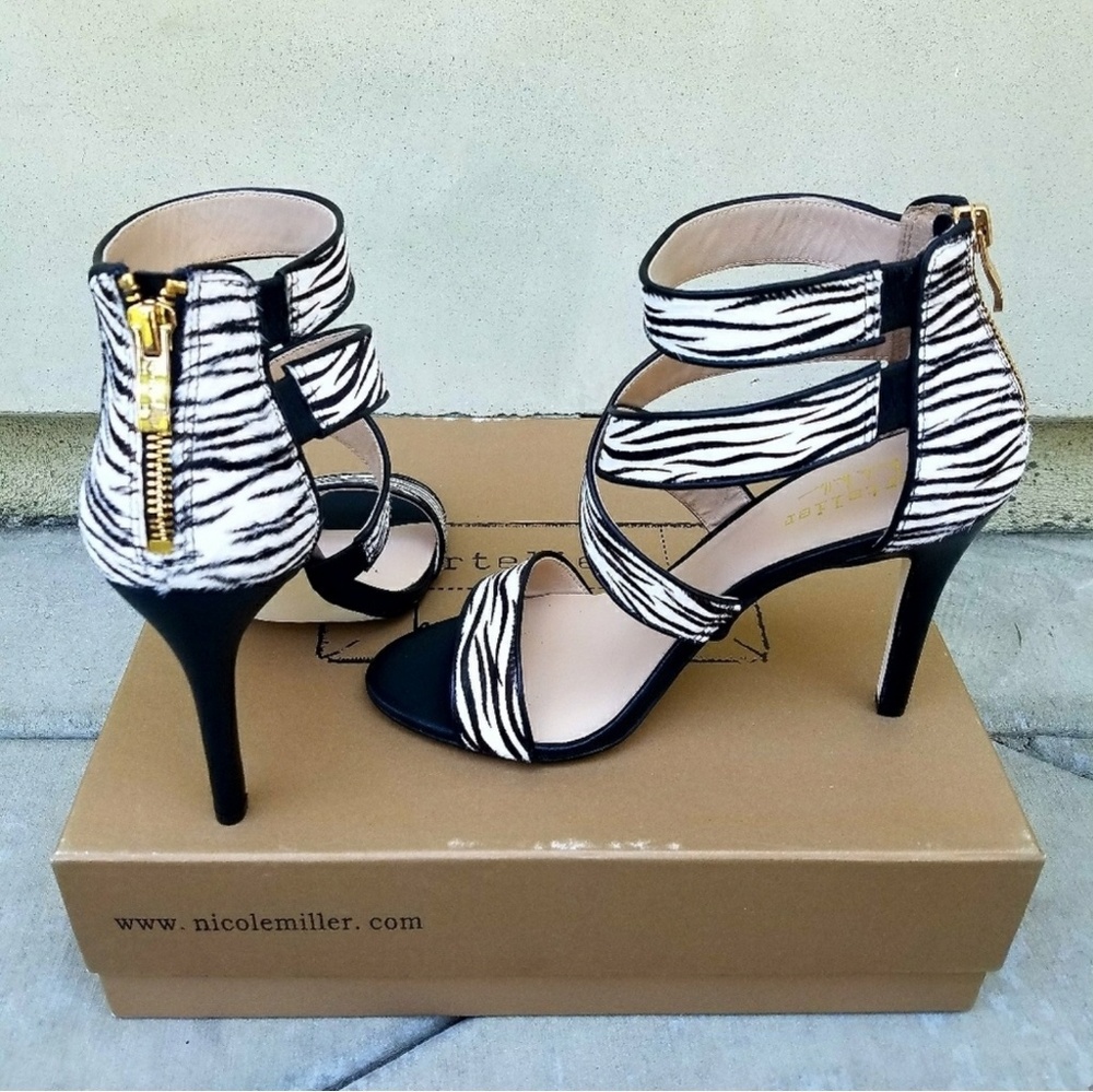 Sexy Zebra Print Nicole Miller Strappy Heels - Picture 4 of 8
